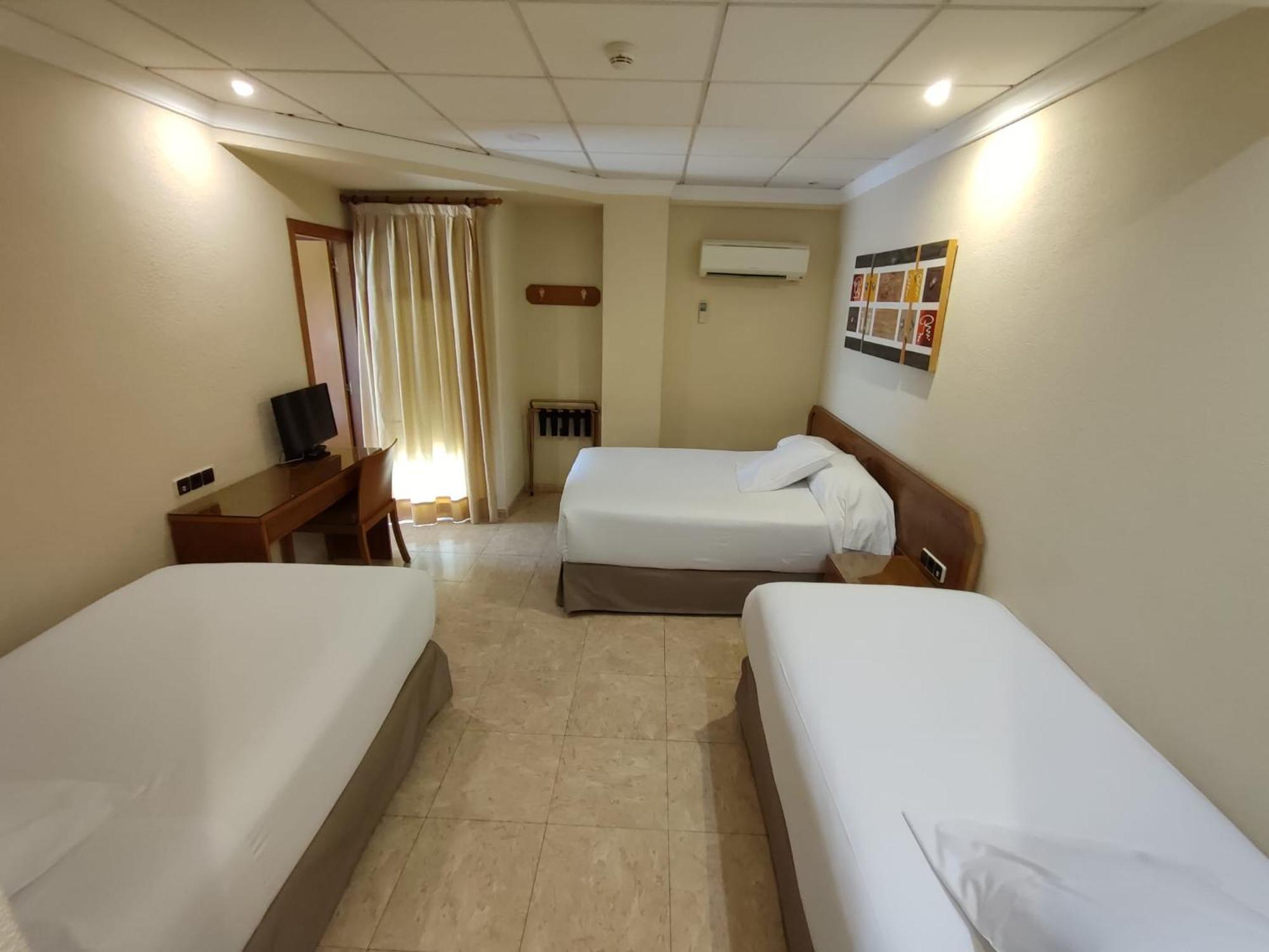 Hostal Moreno سيلا المظهر الخارجي الصورة